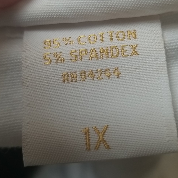 Fun and flirty white jacket 1x - Picture 8 of 11